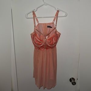Torrid Size 2 Peach Strappy Babydoll Chemise